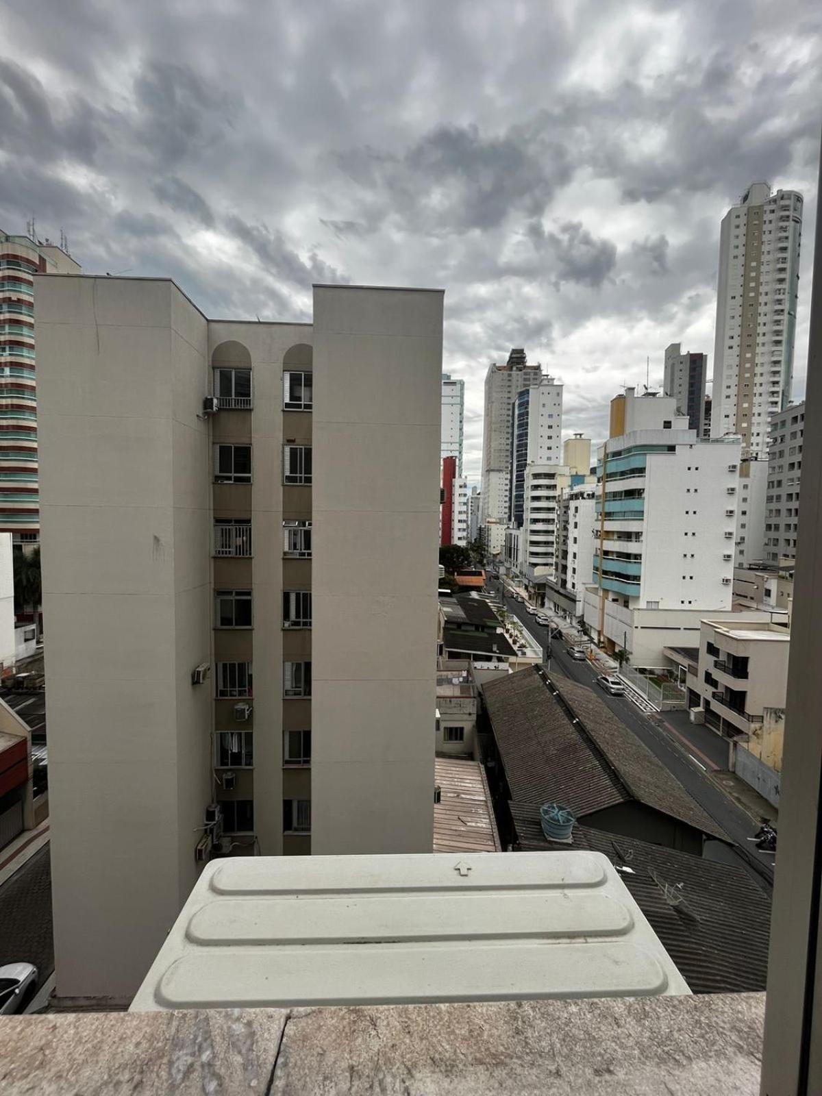 Apartamento Central Proximo Da Praia E Atlantico Shopping Balneário Camboriú Eksteriør billede